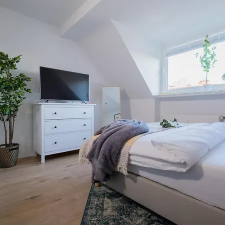 Cruwzo I Am Uniklinikum * Essen